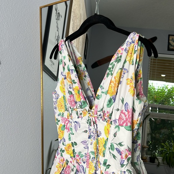 HOUSE OF CB 'Emmelina' White Vintage Rose Print Cotton Corset Sundress NWOT - Picture 6 of 7